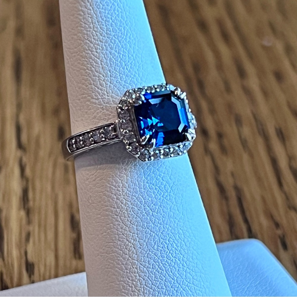 ⭐️ Blue CZ Sterling Silver Ring Size 5.25 - Picture 1 of 13